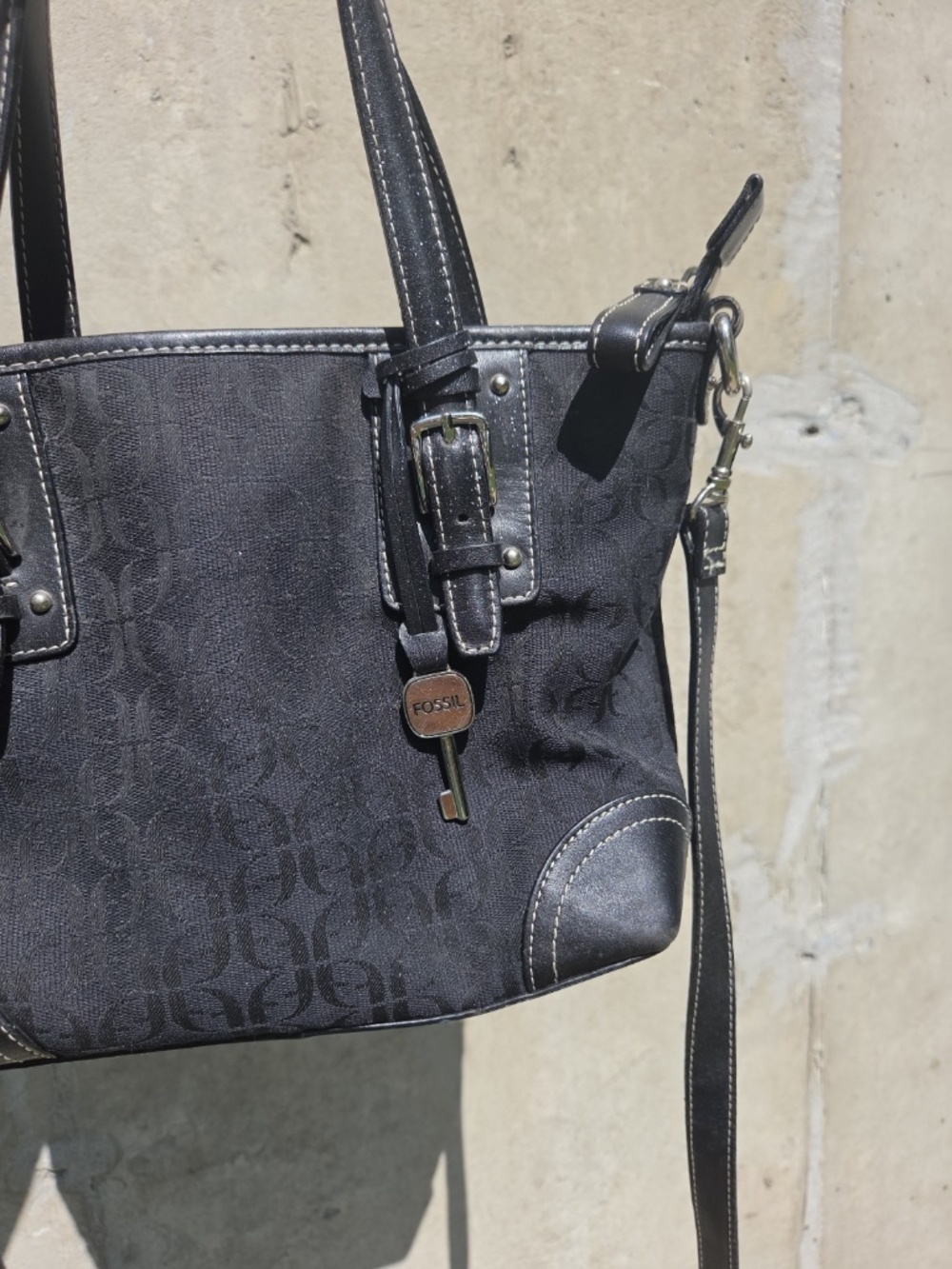 Vintage Y2K Fossil Black Gray Canvas Handbag + Monogram Print read